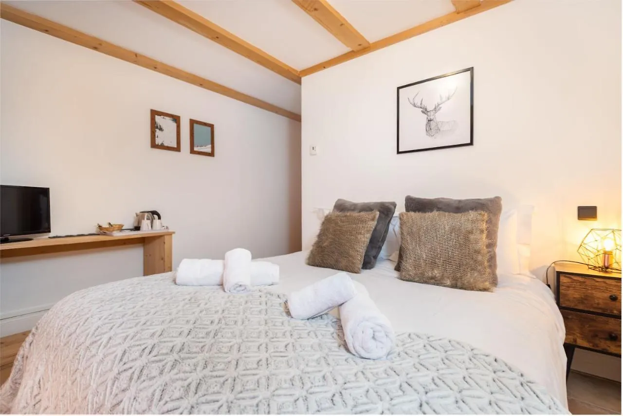 Yeti Lodge Rooms Argentiere 4*,